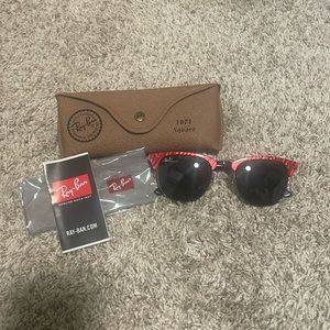 NWOT RayBan Classic Red Clubmaster Sunglasses